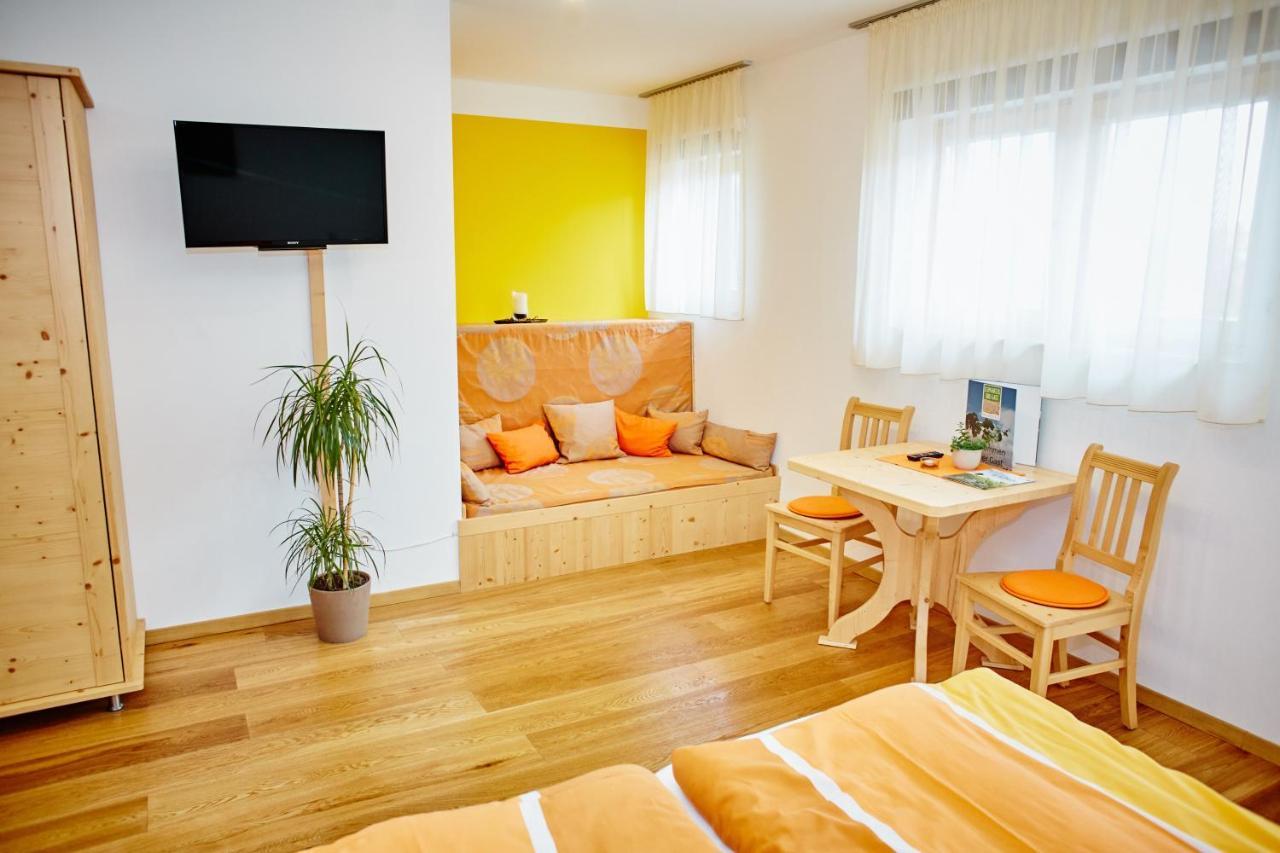 Bed and Breakfast Schmankerl Und Gast Rohrendorf bei Krems Exteriér fotografie